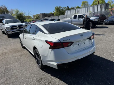 Another view of 2024 Nissan Altima 2.5 SR for sale in Milford, CT at Car Central Milford