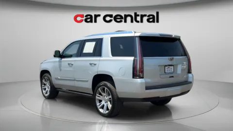 Another view of 2019 Cadillac Escalade Premium Luxury for sale in Milford, CT at Car Central Milford