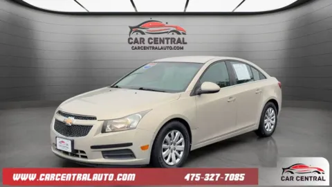 Gold 2011 Chevrolet Cruze 1LT for sale in Milford, CT