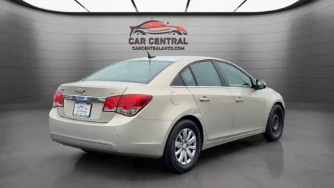 More photos of 2011 Chevrolet Cruze 1LT at Car Central Milford, CT