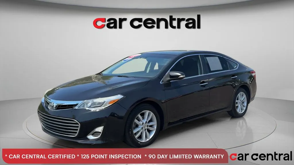 Black 2015 Toyota Avalon XLE for sale in Milford, CT