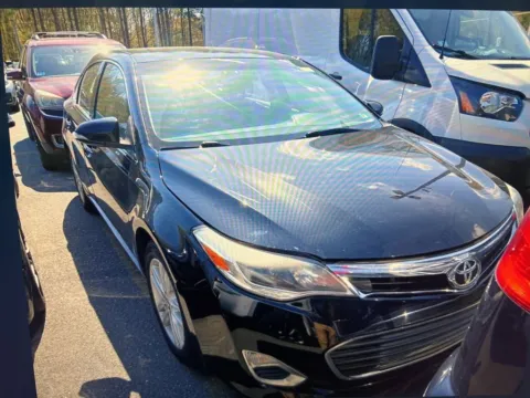 More photos of 2015 Toyota Avalon XLE at Car Central Milford, CT