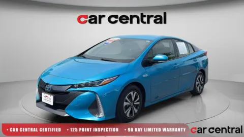 Blue 2018 Toyota Prius Prime Plus for sale in Milford, CT