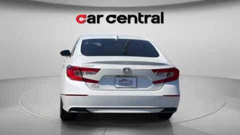 More photos of 2018 Honda Accord EX at Car Central Milford, CT