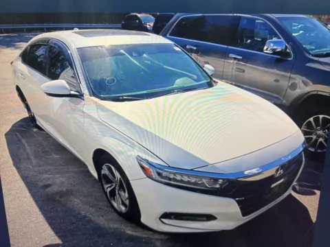 More photos of 2018 Honda Accord EX at Car Central Milford, CT