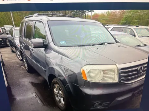 Photos of 2014 Honda Pilot EX-L for sale in Milford, CT at Car Central Milford