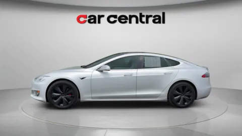 Photos of 2018 Tesla Model S P100D for sale in Milford, CT at Car Central Milford