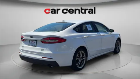 More photos of 2020 Ford Fusion SEL at Car Central Milford, CT