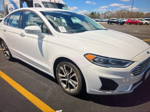 More photos of 2020 Ford Fusion SEL at Car Central Milford, CT