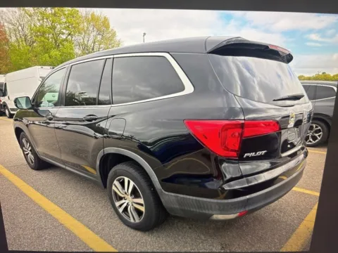 Photos of 2018 Honda Pilot EX-L for sale in Milford, CT at Car Central Milford