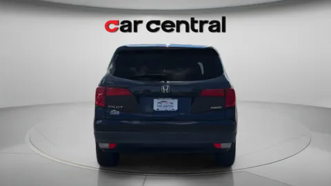 More photos of 2018 Honda Pilot EX-L at Car Central Milford, CT