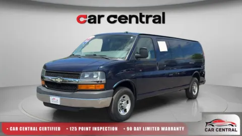 Blue 2015 Chevrolet Express 3500 LT for sale in Milford, CT