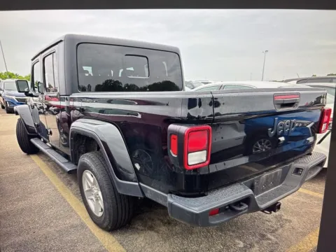 Photos of 2023 Jeep Gladiator Sport S for sale in Milford, CT at Car Central Milford