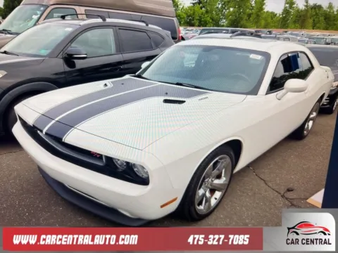 White 2013 Dodge Challenger R/T for sale in Milford, CT