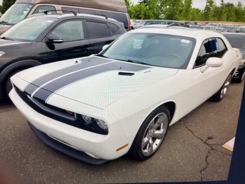 White 2013 Dodge Challenger R/T for sale in Milford, CT