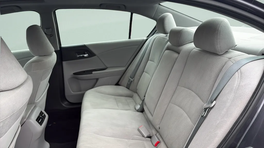 2015 Honda Accord EX - Photo 17