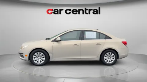 Photos of 2011 Chevrolet Cruze 1LT for sale in Milford, CT at Car Central Milford