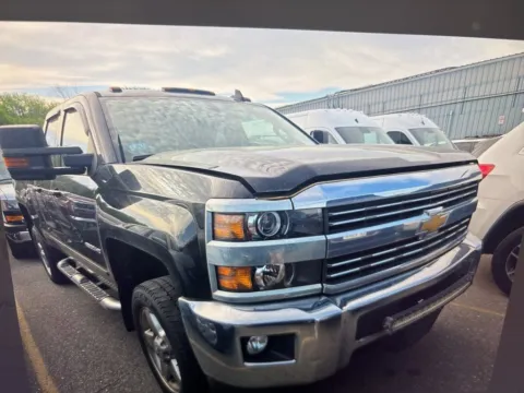 More photos of 2017 Chevrolet Silverado 2500HD LT at Car Central Milford, CT