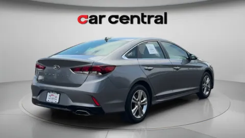 More photos of 2018 Hyundai Sonata SEL+ at Car Central Milford, CT