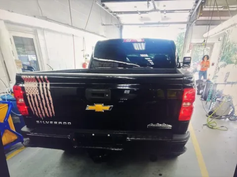More photos of 2019 Chevrolet Silverado 2500HD High Country at Car Central Milford, CT