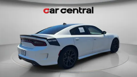 More photos of 2017 Dodge Charger R/T at Car Central Milford, CT