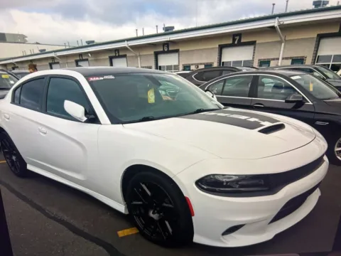 More photos of 2017 Dodge Charger R/T at Car Central Milford, CT