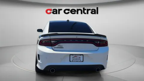 More photos of 2017 Dodge Charger R/T at Car Central Milford, CT