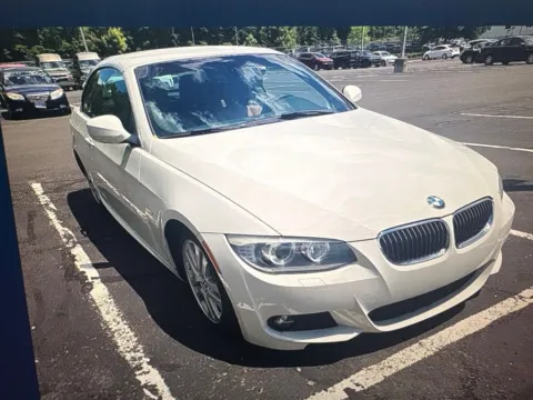 More photos of 2011 BMW 3 Series 328i at Car Central Milford, CT
