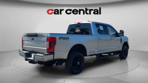 More photos of 2020 Ford F-350SD Lariat at Car Central Milford, CT