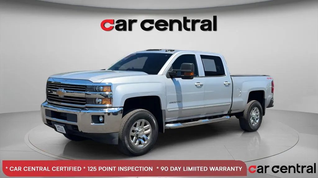 Silver 2018 Chevrolet Silverado 2500 HD LT for sale in Milford, CT