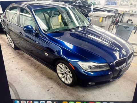 More photos of 2011 BMW 3 Series 328i xDrive at Car Central Milford, CT