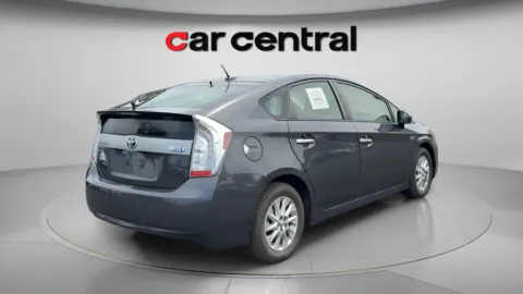 More photos of 2015 Toyota Prius Plug-in at Car Central Milford, CT
