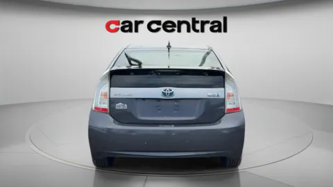 More photos of 2015 Toyota Prius Plug-in at Car Central Milford, CT