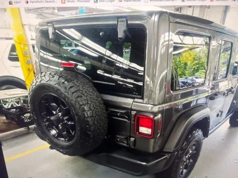 More photos of 2021 Jeep Wrangler Unlimited Willys at Car Central Milford, CT