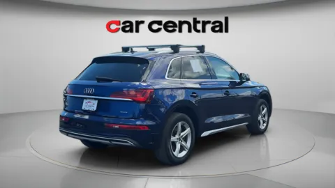 More photos of 2021 Audi Q5 45 Premium at Car Central Milford, CT