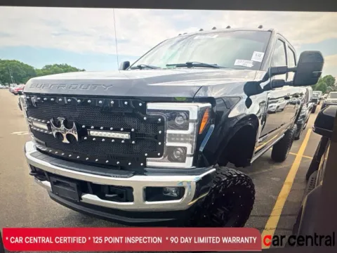 Black 2017 Ford F-350SD Lariat for sale in Milford, CT