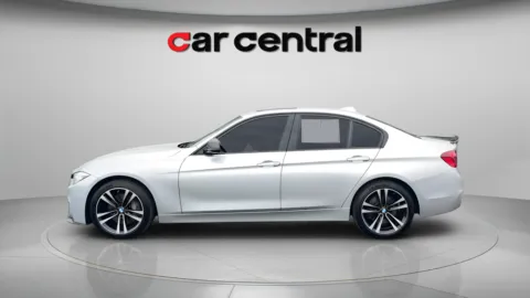 Another view of 2018 BMW 3 Series 340i xDrive for sale in Milford, CT at Car Central Milford