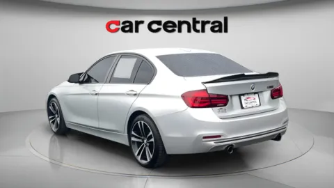 More photos of 2018 BMW 3 Series 340i xDrive at Car Central Milford, CT
