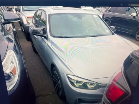 More photos of 2018 BMW 3 Series 340i xDrive at Car Central Milford, CT