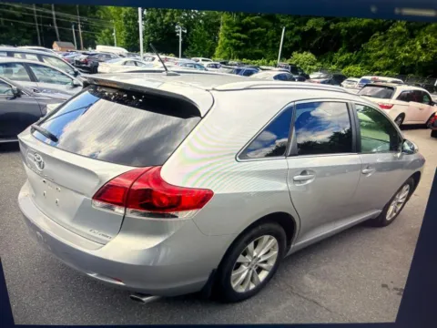 Another view of 2015 Toyota Venza LE for sale in Milford, CT at Car Central Milford