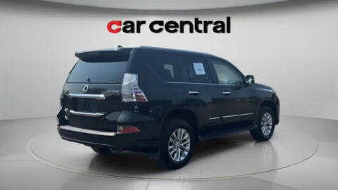 More photos of 2017 Lexus GX 460 at Car Central Milford, CT