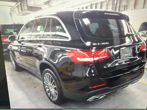 Photos of 2018 Mercedes-Benz GLC 300 for sale in Milford, CT at Car Central Milford