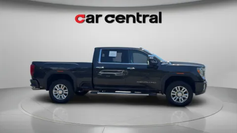 More photos of 2020 GMC Sierra 2500HD Denali at Car Central Milford, CT