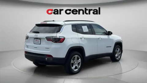 More photos of 2024 Jeep Compass Latitude at Car Central Milford, CT