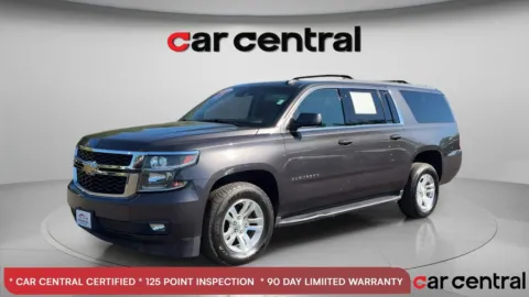 Gray 2017 Chevrolet Suburban LT for sale in Milford, CT