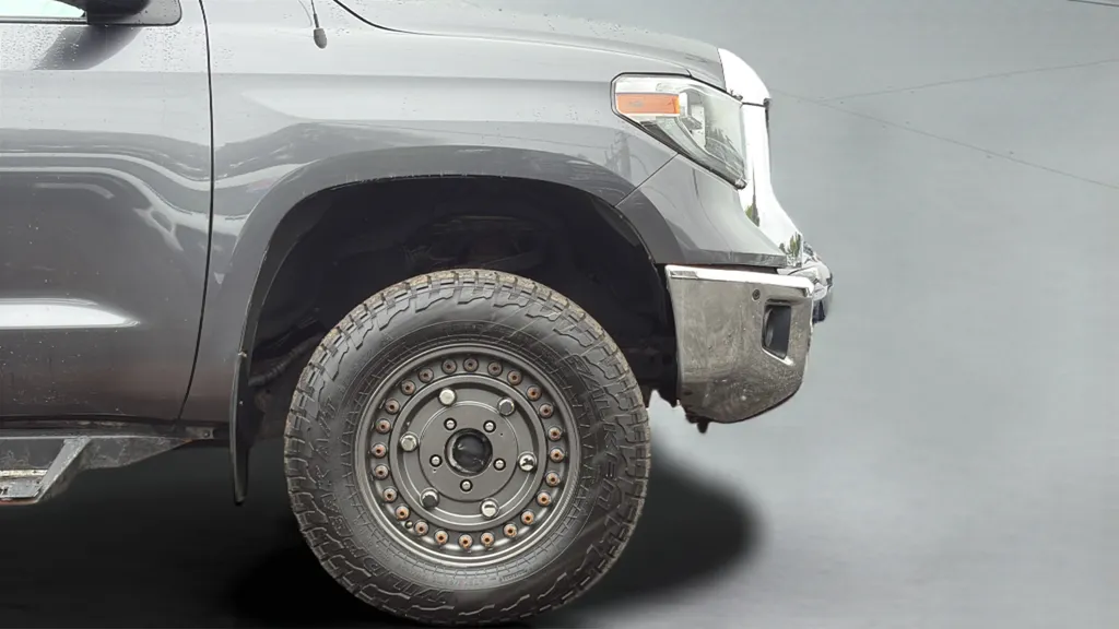 2018 Toyota Tundra SR5 - Photo 26