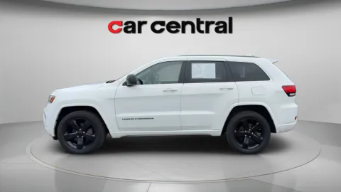 Photos of 2015 Jeep Grand Cherokee Altitude for sale in Milford, CT at Car Central Milford