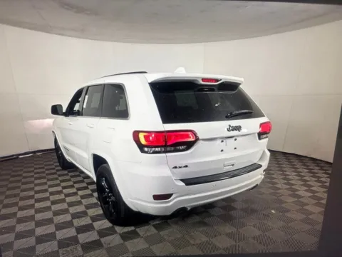 Photos of 2015 Jeep Grand Cherokee Altitude for sale in Milford, CT at Car Central Milford