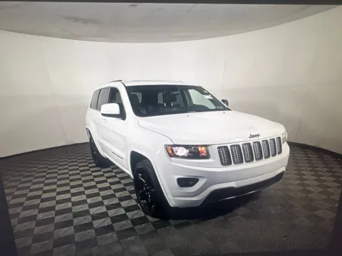 More photos of 2015 Jeep Grand Cherokee Altitude at Car Central Milford, CT