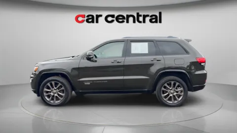 Photos of 2016 Jeep Grand Cherokee Limited for sale in Milford, CT at Car Central Milford